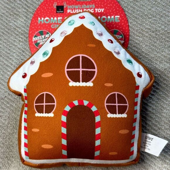 Gingerbread House Dog Toy NWT Candy Holiday Gift Puppy Home Sweet Christmas - Picture 6 of 6
